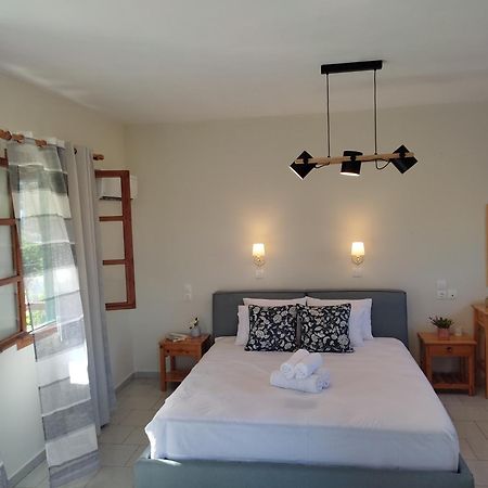 Dafnes Hotel Skopelos Town Exterior photo
