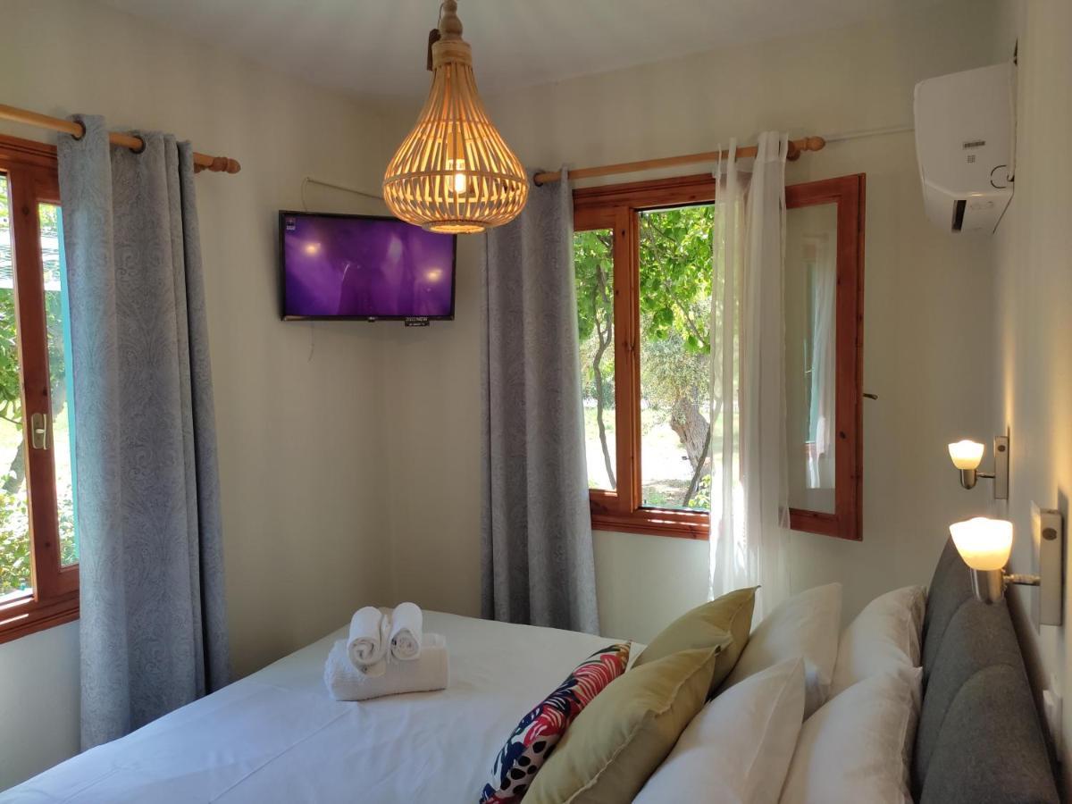 Dafnes Hotel Skopelos Town Exterior photo